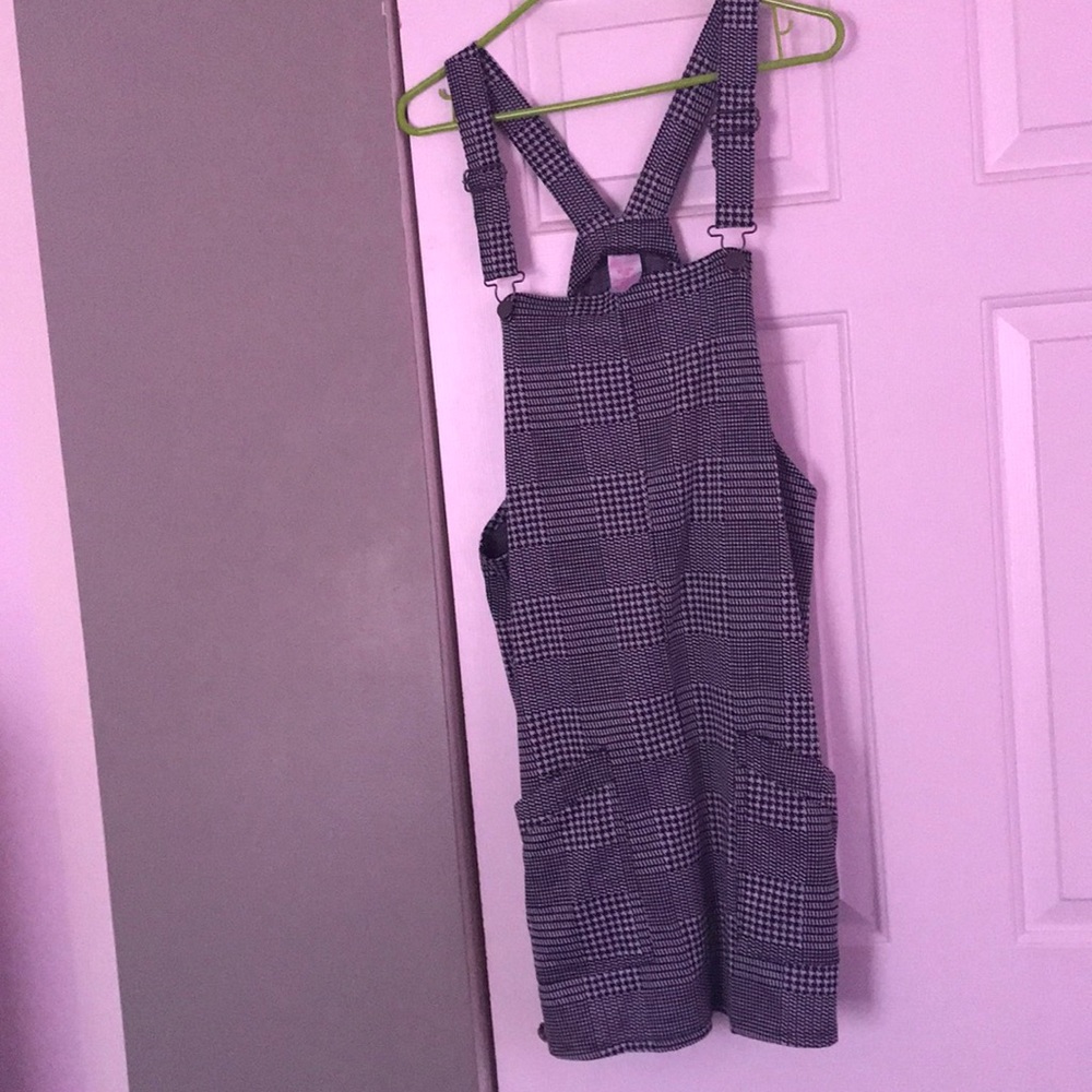 Overall dress